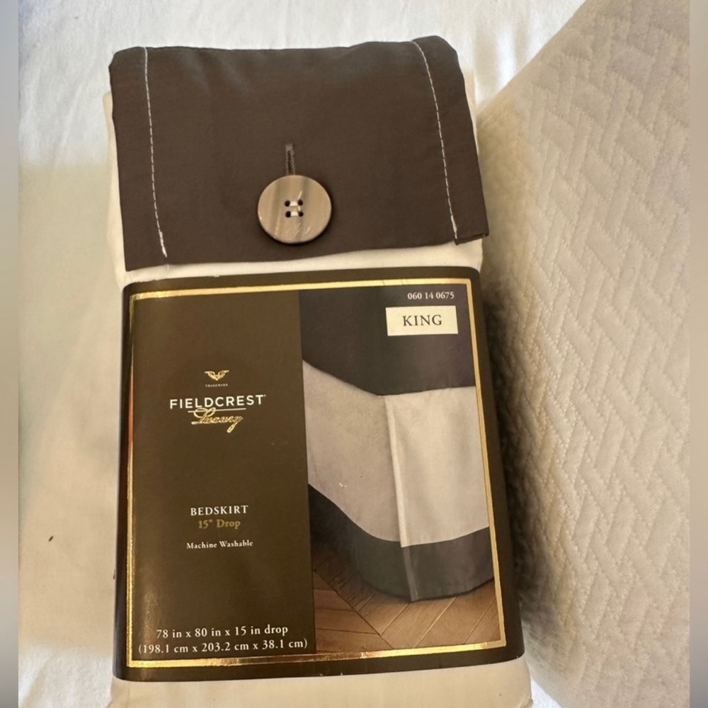 Brand new Fieldcrest Luxury King bed skirt - white and charcoal gray